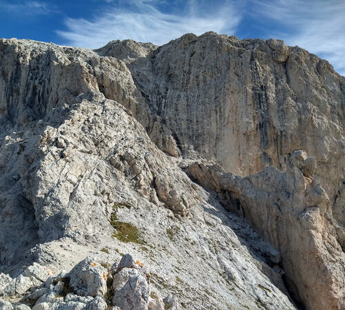 Leichter Klettersteig zum Gipfel
