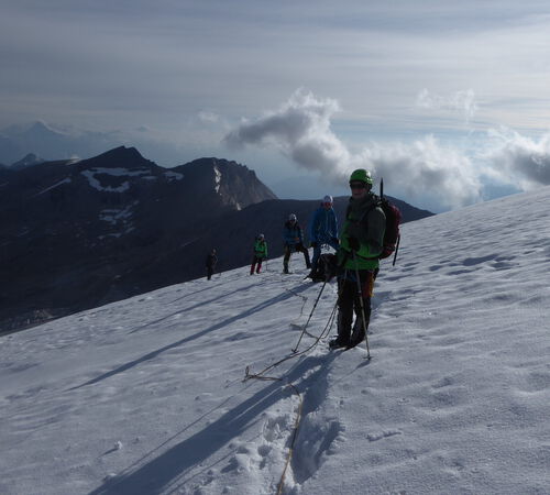 Auf 3900 m entscheiden wir umzukehren